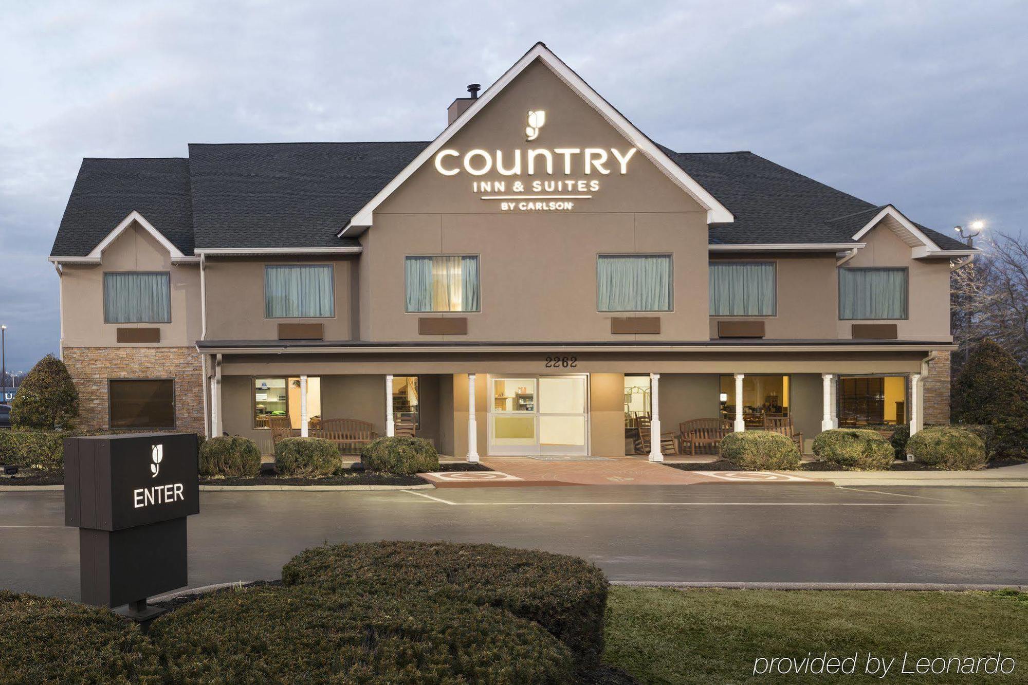 Howard Johnson By Wyndham Murfreesboro Exterior photo