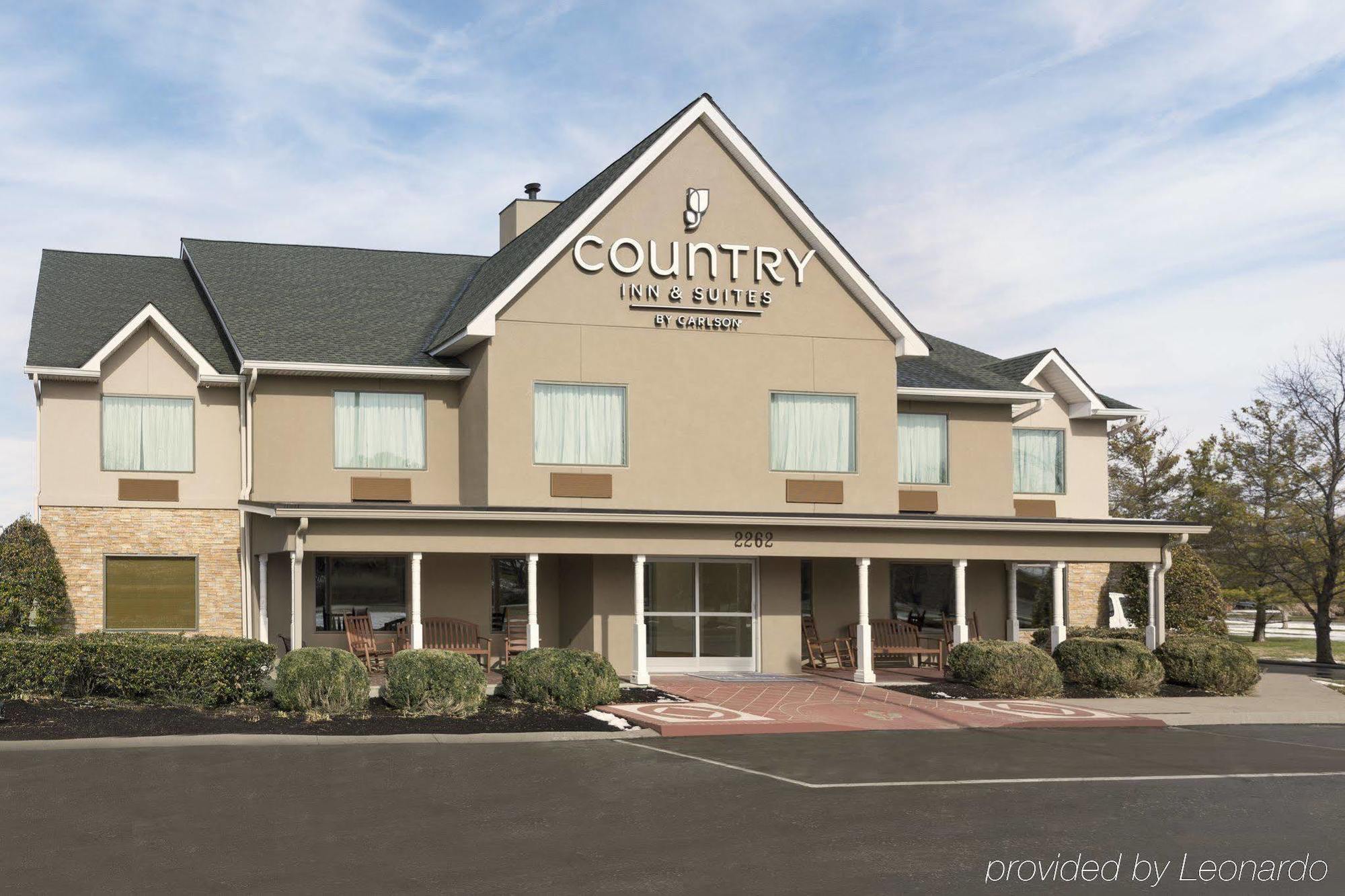 Howard Johnson By Wyndham Murfreesboro Exterior photo